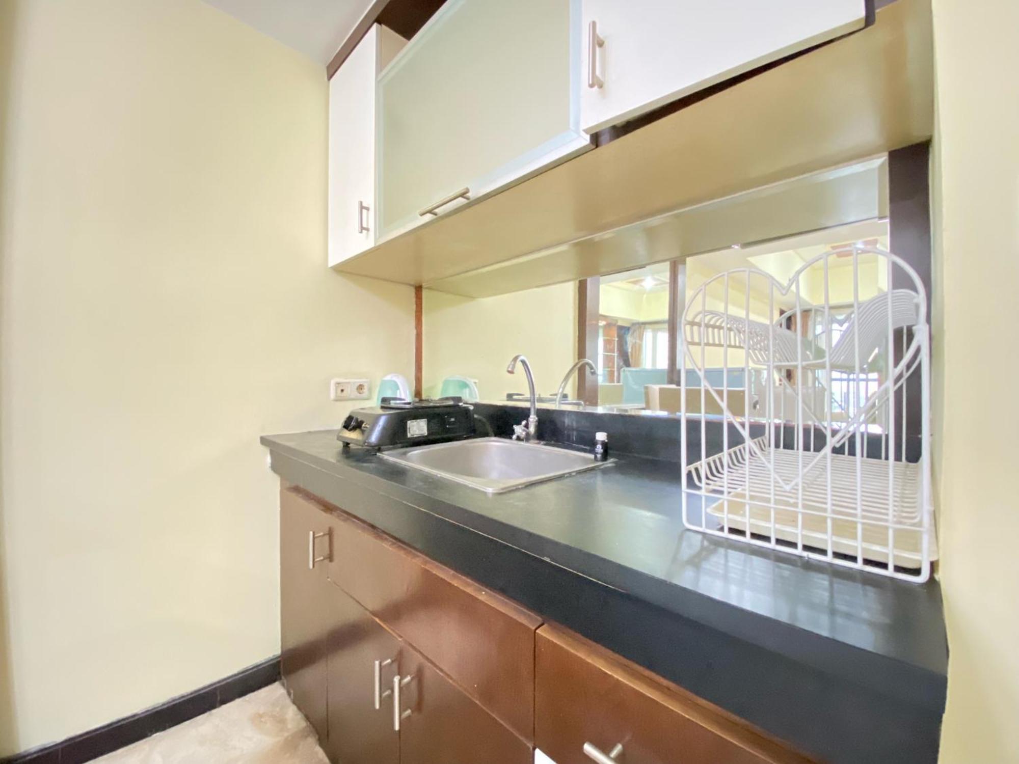 Spacious And Modern 2br At Braga Walk By Travelio Bandung