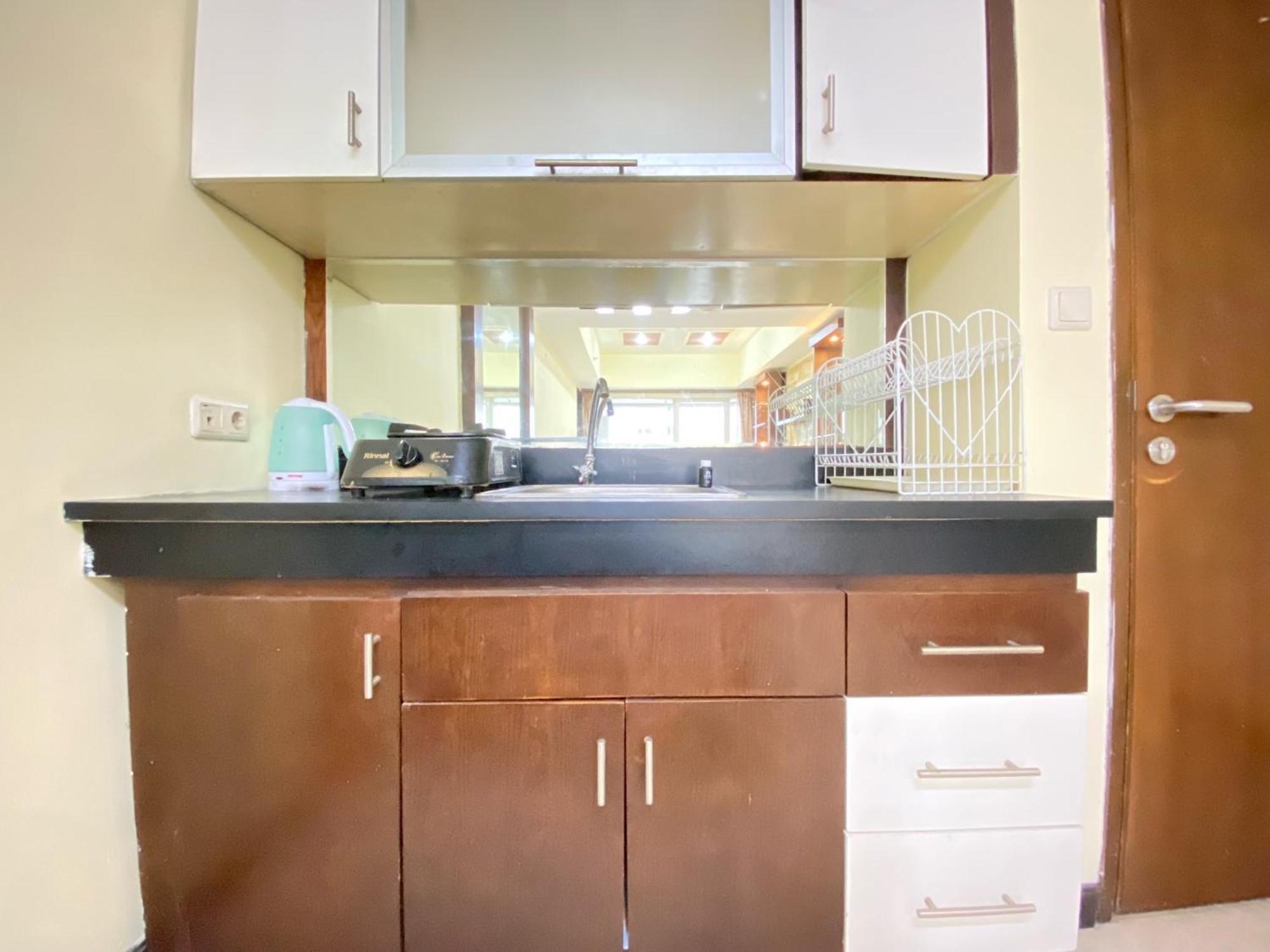 Spacious And Modern 2br At Braga Walk By Travelio Apartemen Bandung